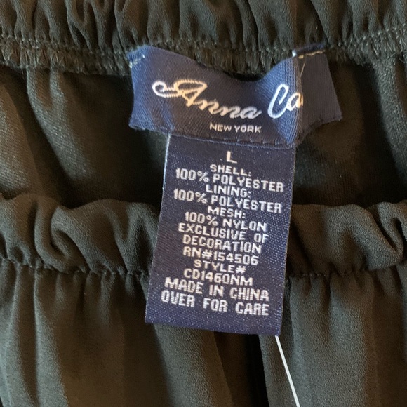 2X - HOST PICK Anna Cai Off Shoulder Embroidered Blouse - Picture 6 of 6